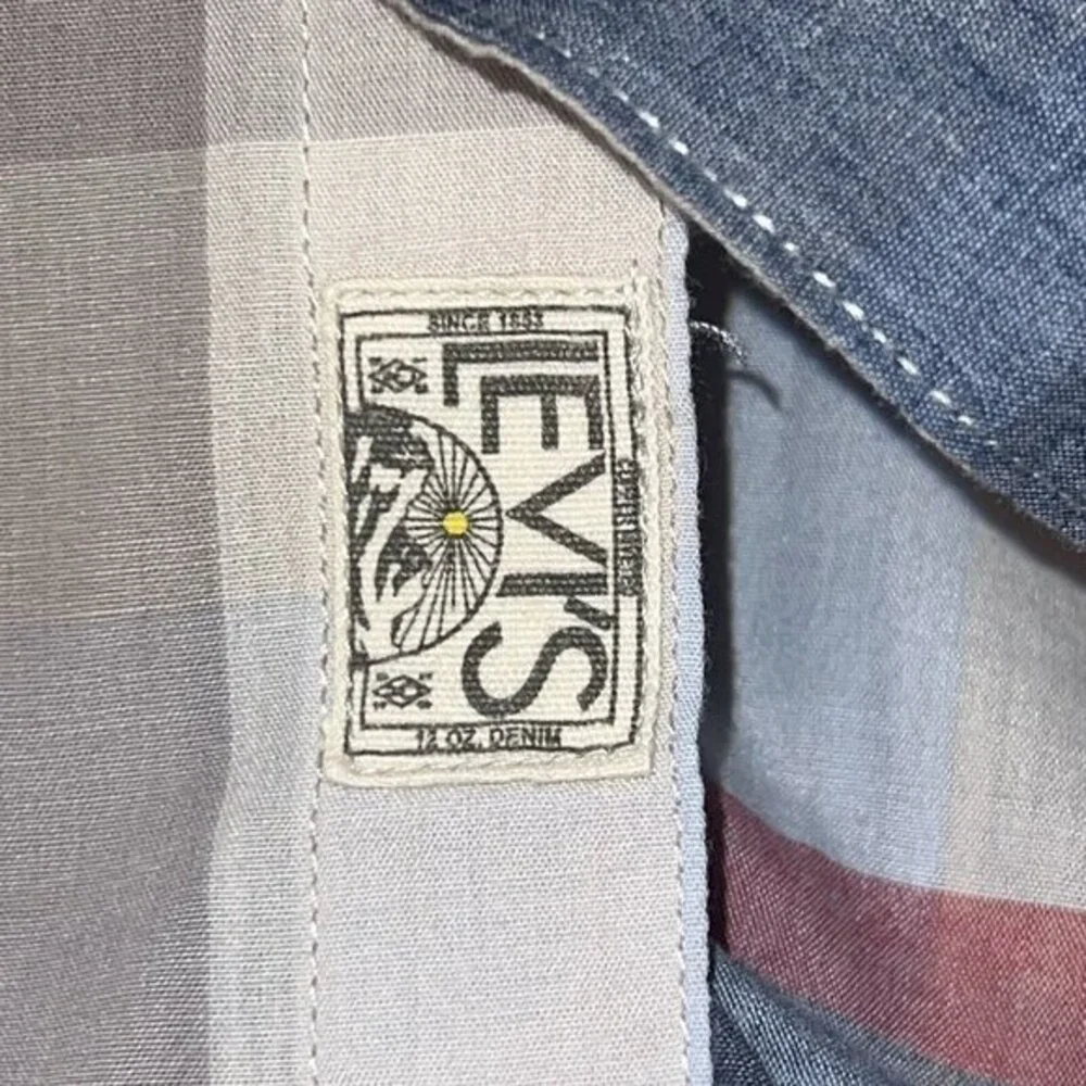 Levis Pearl Snap Shirt Mens Size Medium Western Plaid Blue Grey Red Button Up